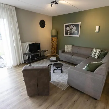 Comfortable With Two Bathrooms, In Nature Villa Heimbach
